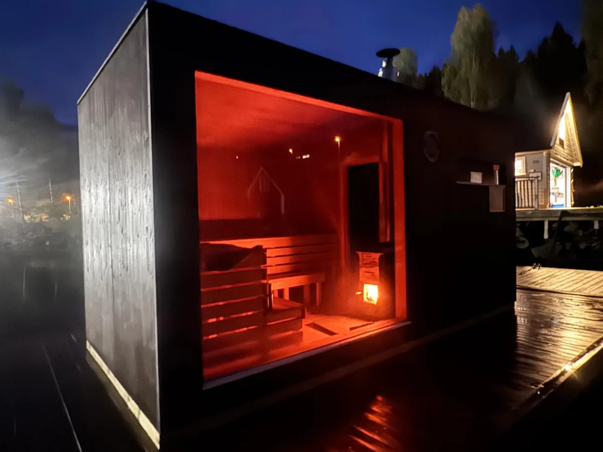 Hardanger Flytebadstu in Ulvik